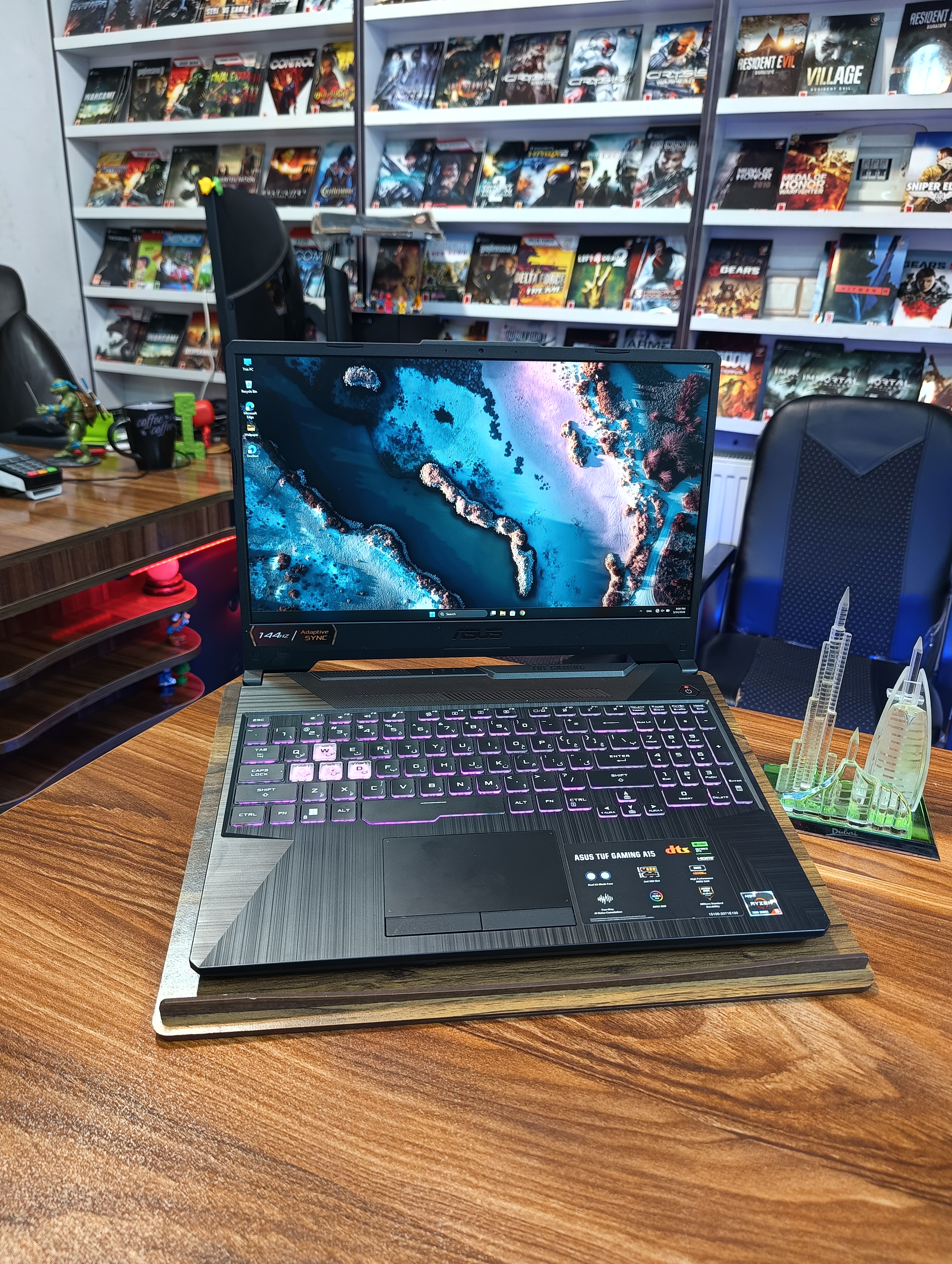 ASUS TUF GAMING 2050